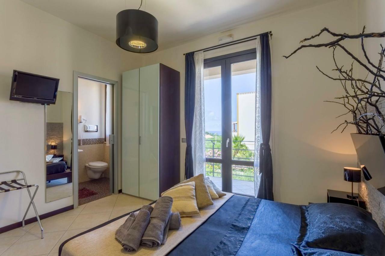 Karma B&B San Vito Lo Capo Exteriör bild